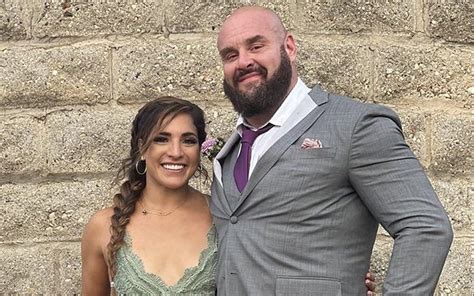 raquel rodriguez braun strowman|Raquel Rodriguez Husband: Is She Married To。